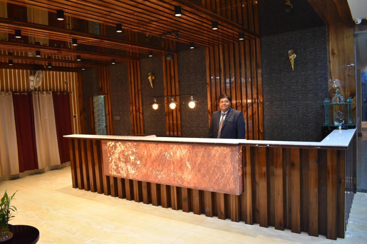 Hotel Sapphire Tinsukia 외부 사진